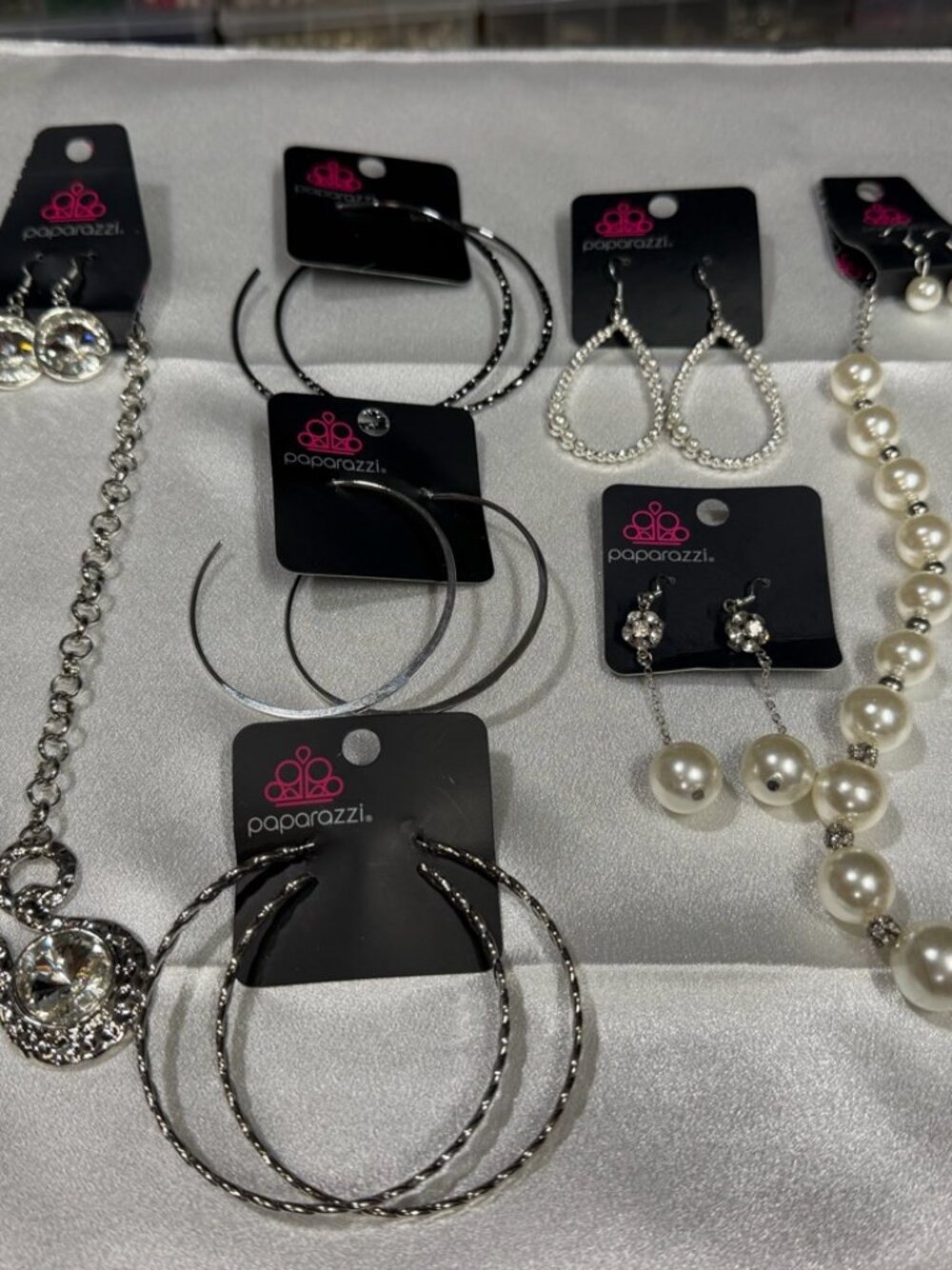 Paparazzi Silver Tone Bundle 2 Necklace Sets 5 Earring Pairs pap-b008